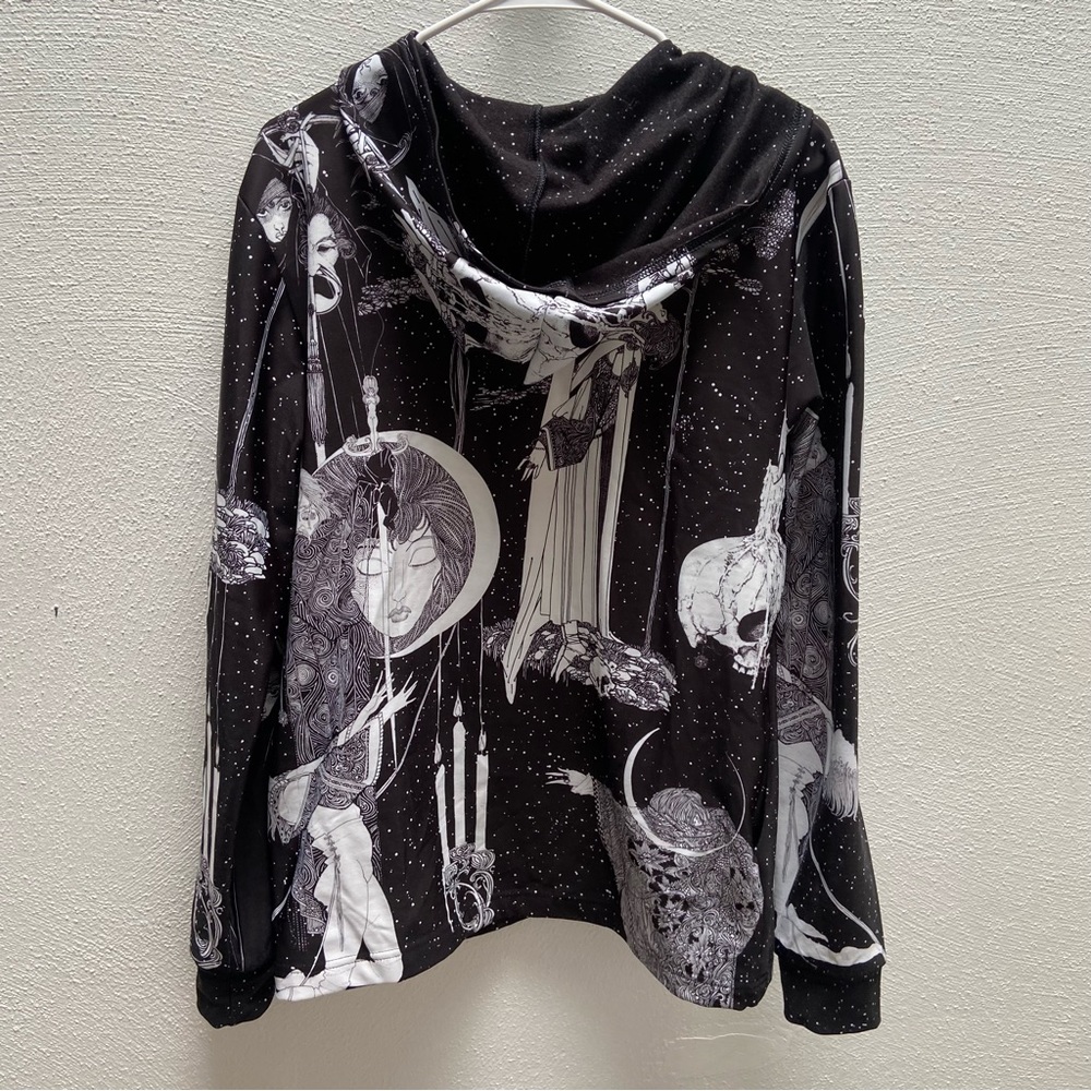 BlackMilk Austen’s Hamlet Hoodie Sweater - Picture 6 of 6